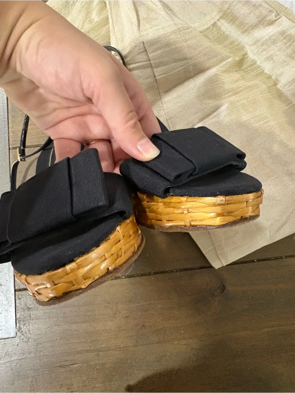 Y2K Kate spade grail 2005 wicker wedges